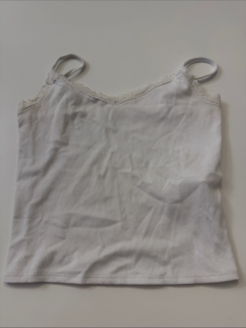 Hollister White Lace-Trim Ribbed Cami Cropped Tank Top